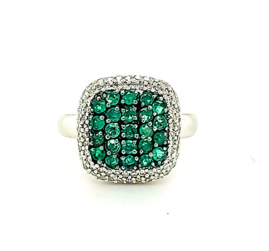 White Gold Emerald Ring