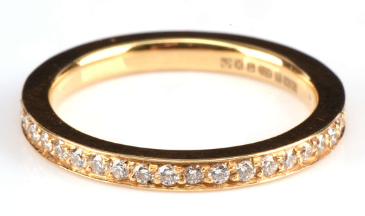 Full eternity ring in 18ct yellow gold